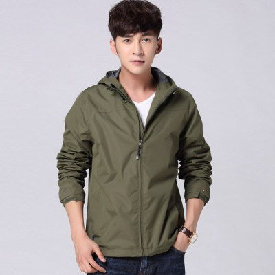 Lightweight Windproof Jacket for All Seasons Travel